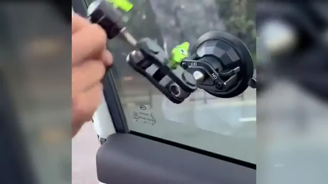 ستاند الوحش لان بارت image 2