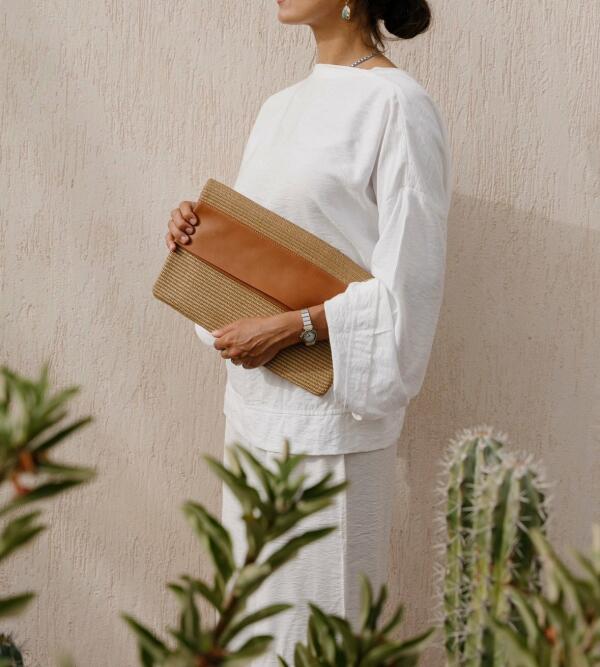 Nia Clutch - Beige image 1