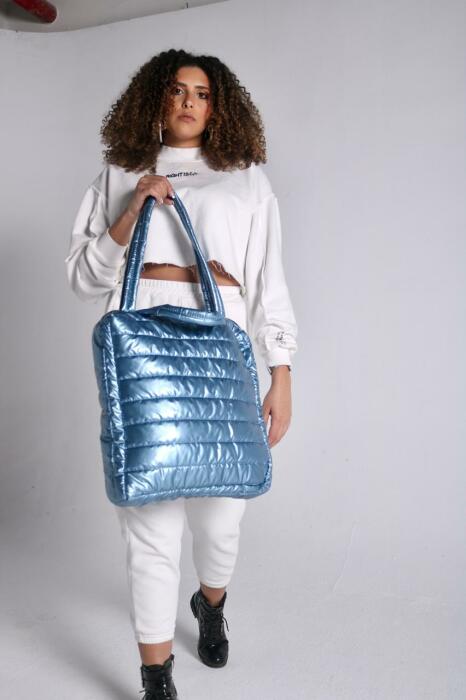 BABY BLUE PUFFY HANDBAG image 1
