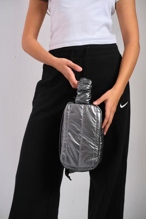 Pouch - dark silver image 0
