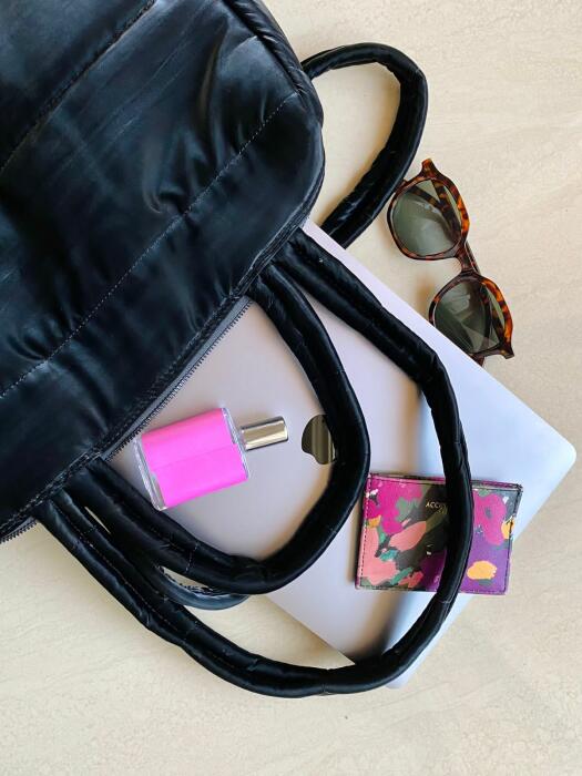 BLACK CHAMOIS PUFFY HANDBAG image 2