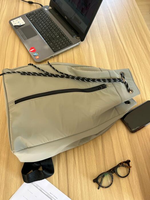 Ofla grey backpack image 4