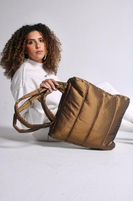 BRASS PUFFY HANDBAG image 2