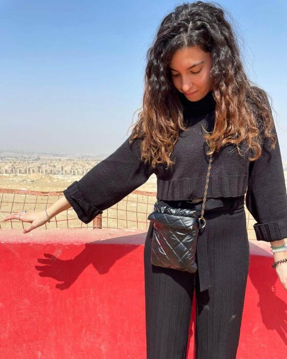 BLACK MINI STRING BAG image 2