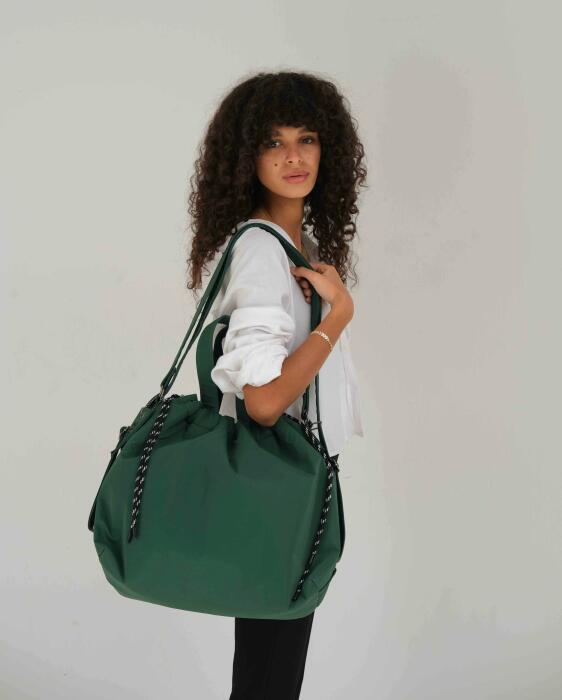 Crossover bag- Green image 1