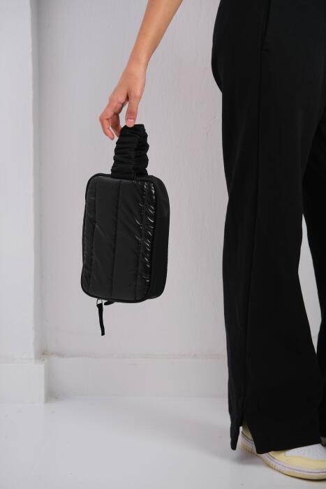 Pouch - Black image 2