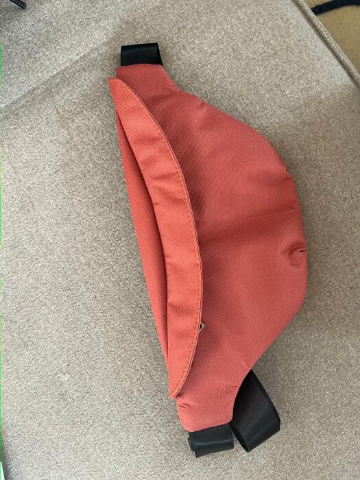 Fanny pack coral red image 1