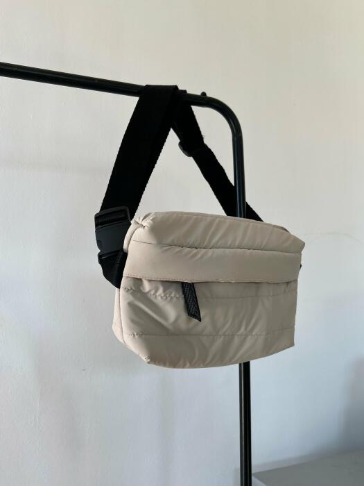 QUAD CREAM WAIST BAG image 1