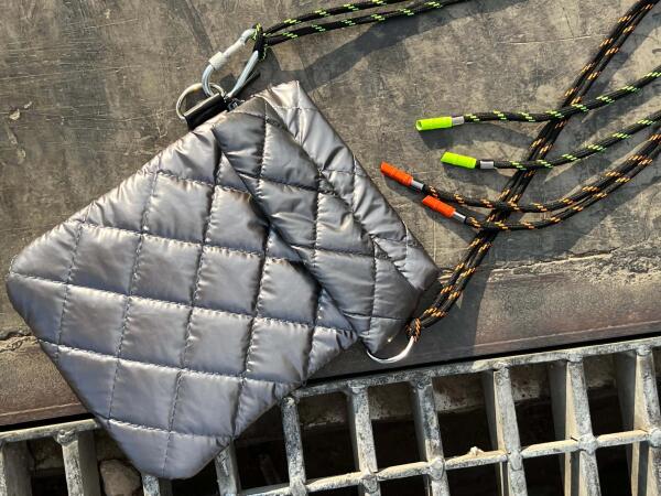 DARK SILVER MINI STRING BAG image 3