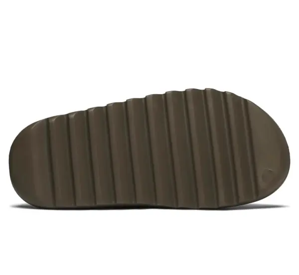 Yeezy Slides 'Earth Brown' image 12