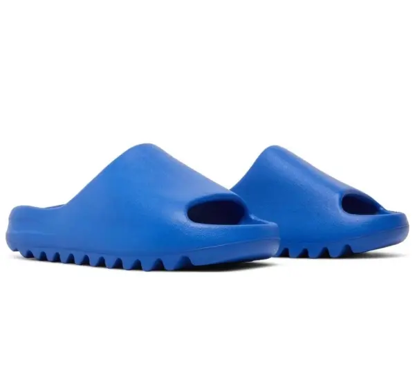 Yeezy Slides 'Azure image 5