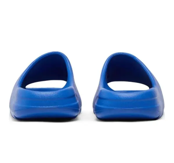 Yeezy Slides 'Azure image 3