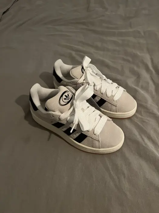 Wmns Campus 00s 'Crystal White Black' image 7