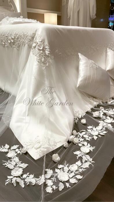 white garden bed cover package image 0