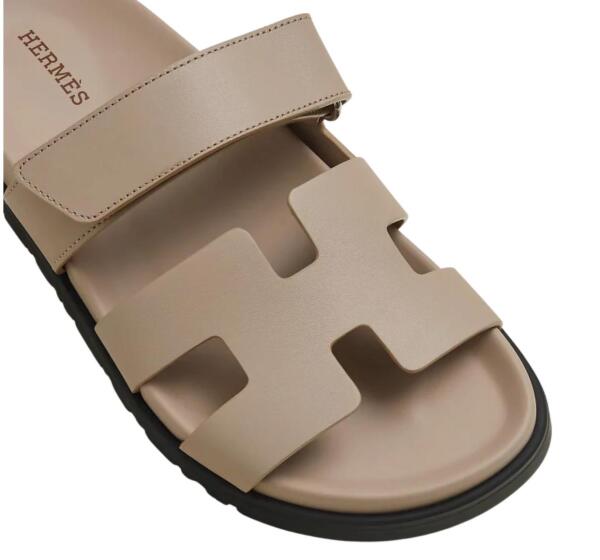 Hermès  Chypre Sandal - Beige Mastic Calfskin Leather image 2
