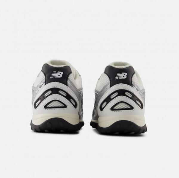 New Balance 204L 'Silver Metallic Black' image 4