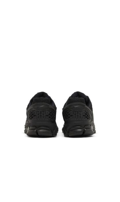 Nike Air Zoom Vomero 5 'Triple Black' image 3