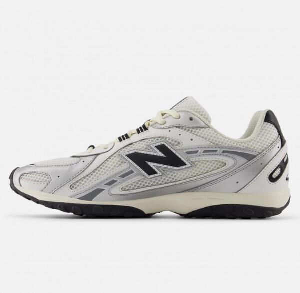 New Balance 204L 'Silver Metallic Black' image 1
