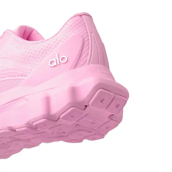 ALO RUNNER SWEET PINK image 2