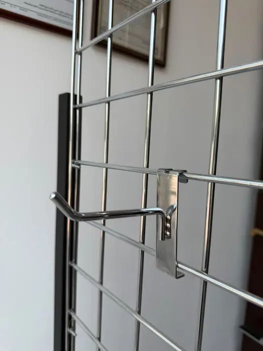 هوك (زند جرافة ) تعليق معدني كروم فردي لشبك العرض (Gridwall Hook) image 1