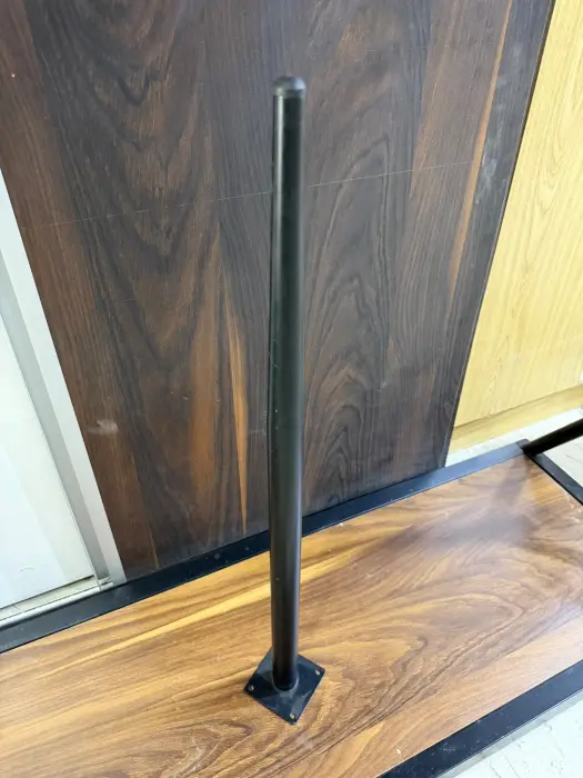 رجل طاولة معدنية مخروطية أسود مطفي (Matte Black) ارتفاع 70 سم موديل image 0