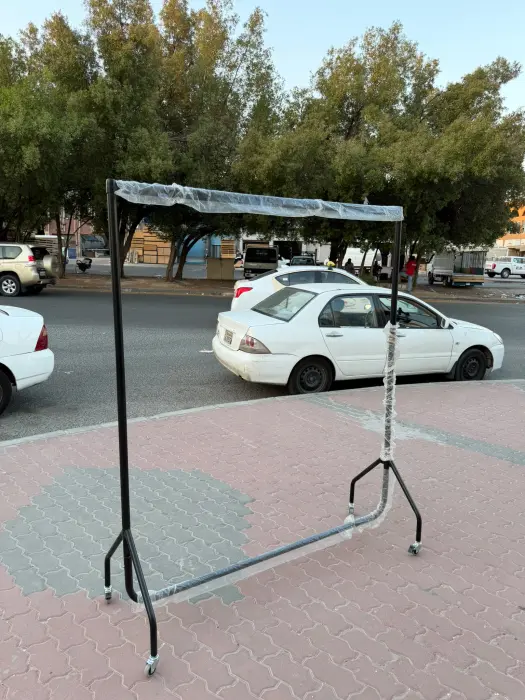 ستاند تعليق ملابس مزود بعجلات image 1