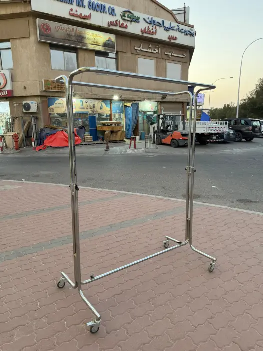 ستاند تعليق ملابس مزدوج كروم بعجلات موديل H087-1 image 0