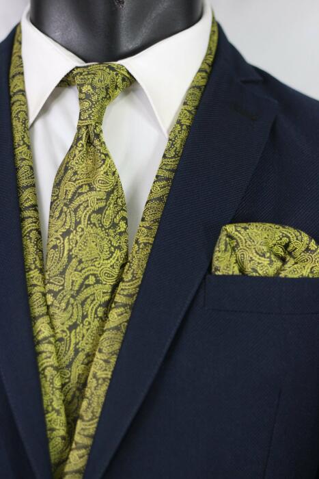 Scarf And jacquard Paisley tie with hanky image 0