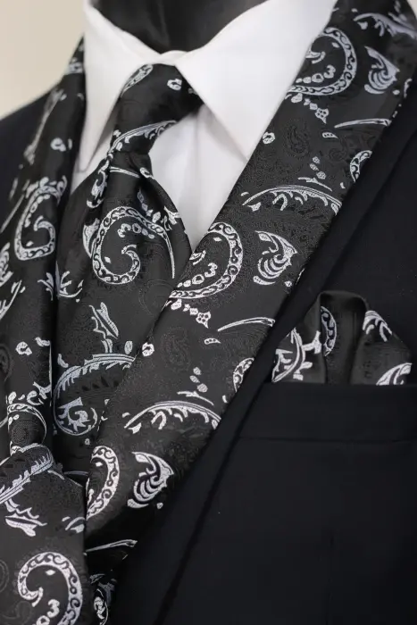 Paisley Scarf And jacquard tie with hanky image 0