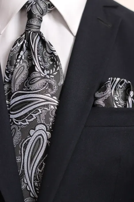 Paisley Scarf And jacquard tie with hanky image 1