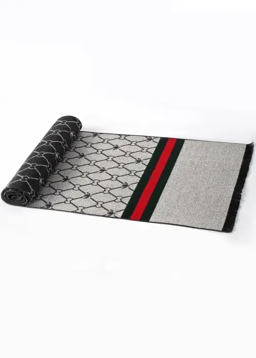 Reversible  Wool Scarf – Grey image 3