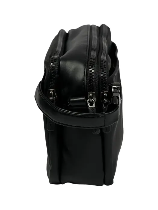 Classic men's handbag with a crossbody strap image 2