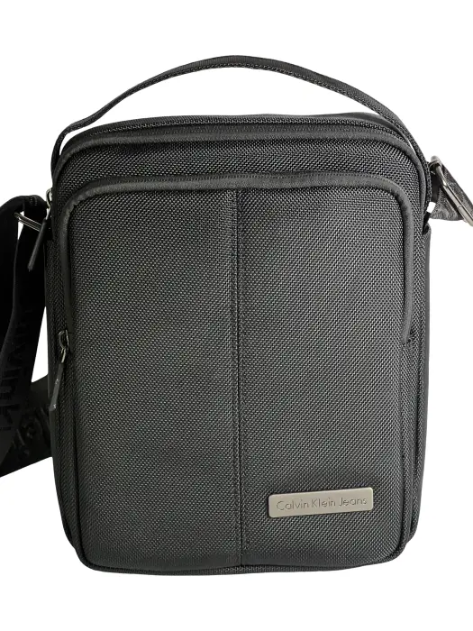 Men's Classic Crossbody Bag image 1