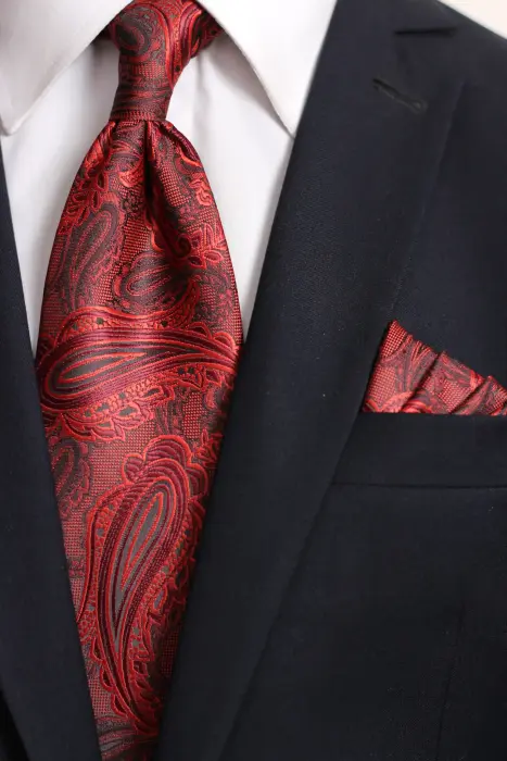 Paisley Scarf And jacquard tie with hanky image 1