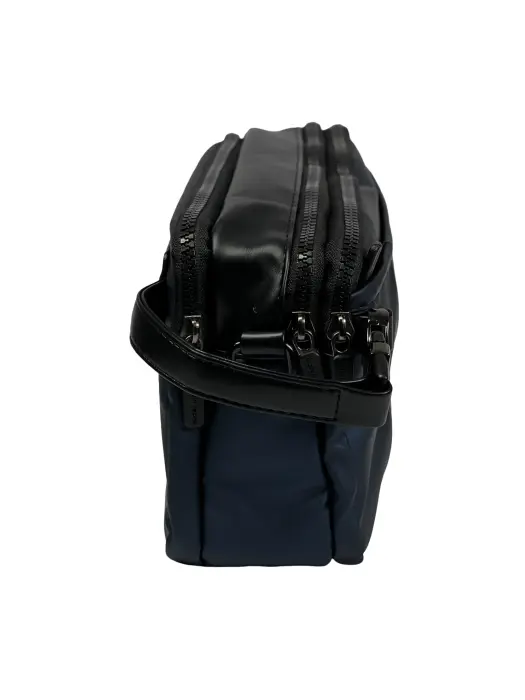 Classic men's handbag with a crossbody strap image 3