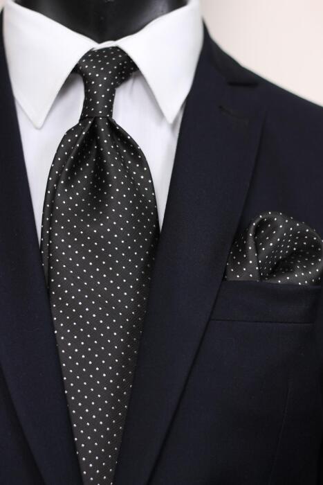 Dotted Jaquard Neck Tie With Hanky- Medium 7 cm image 0