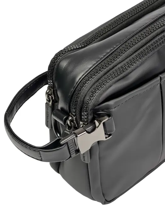 Classic men's handbag with a crossbody strap image 5