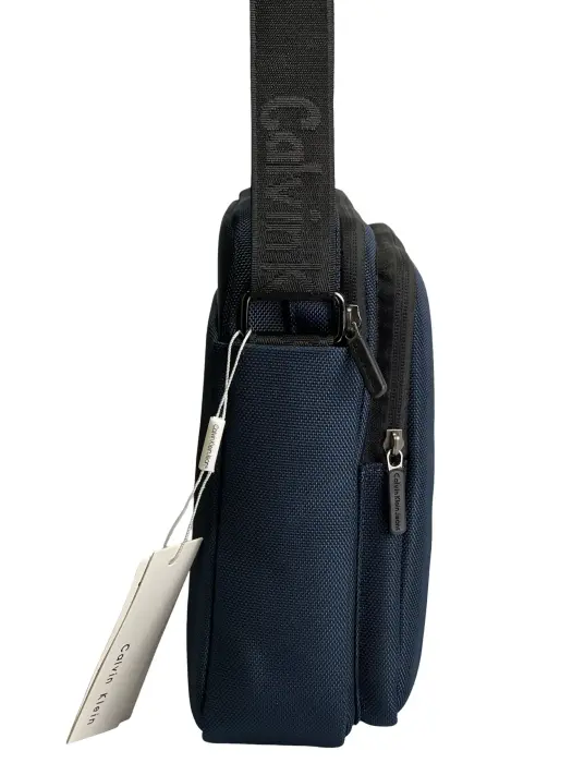 Men's Classic Crossbody Bag image 3