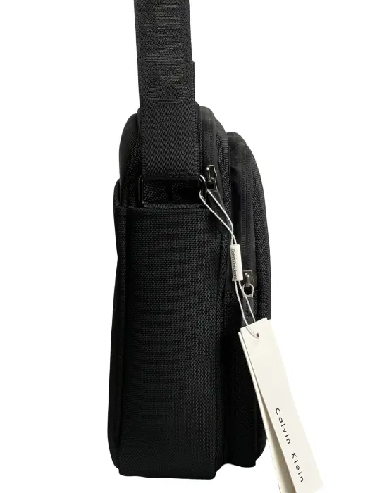 Men's Classic Crossbody Bag image 4