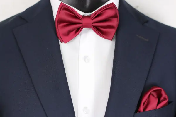 Burgundy Bow Tie image 0