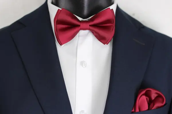 Deep Red Burgundy Bow Tie image 0