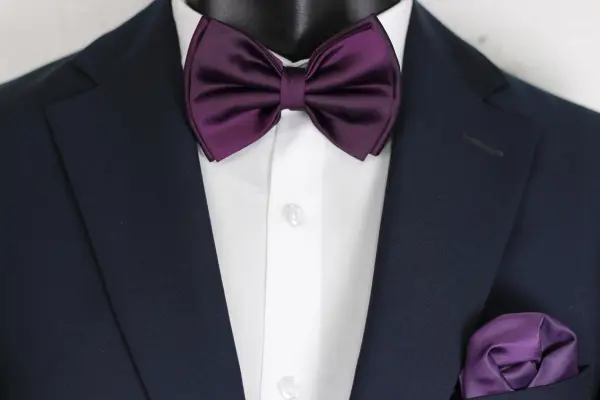 Dark Purple Bow Tie image 0