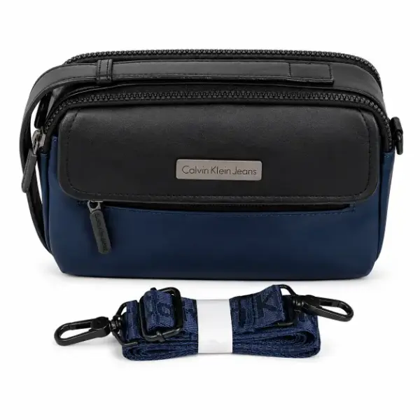 Calvin Klein Jeans Men's Crossbody Bag - Black & Navy image 3