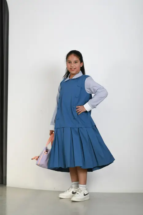 AAB-PRE-TEENSCH001 image 1
