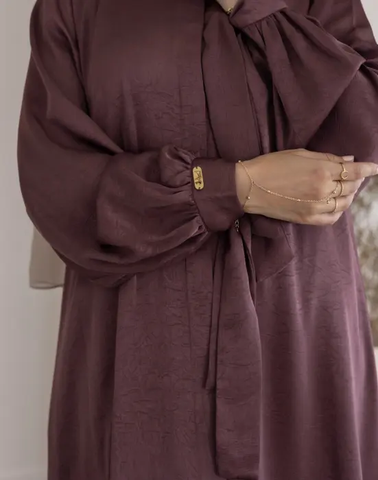 Cashmere abaya image 3