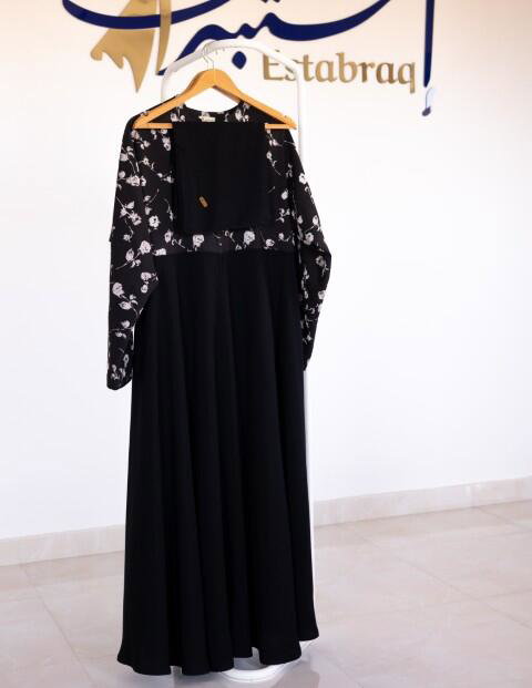Royal dress black image 1