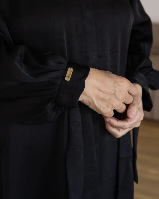 Black abaya image 5