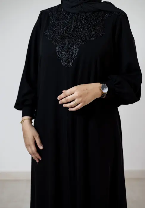 Daily abaya image 2