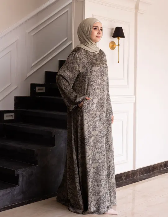 عبايه خامه جاكار حرير زتوني  image 3