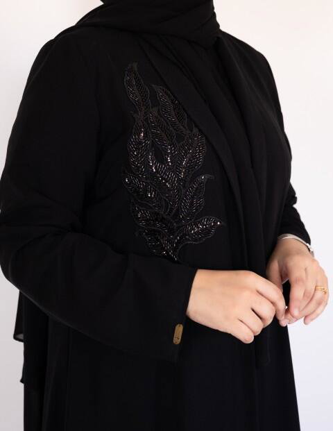 Elegance Abaya image 4